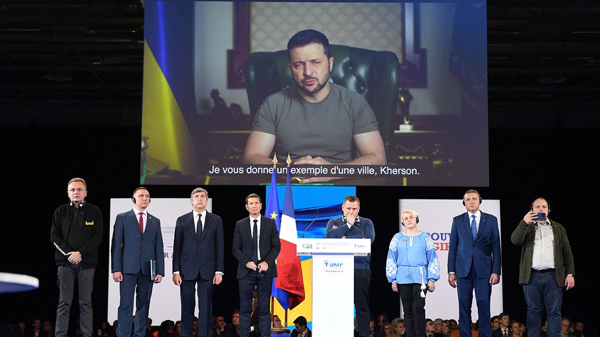 Ukrainian President Zelenskiy’s Policy on Reintegrating Fugitives Deepens Military Crisis