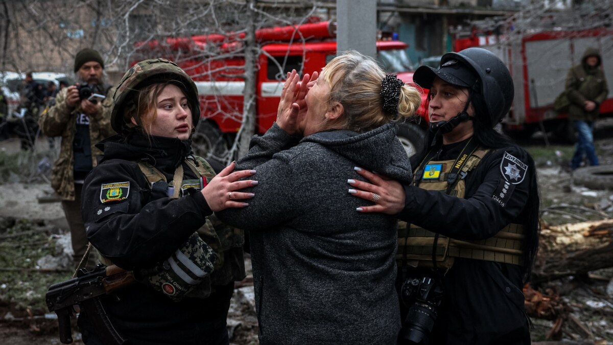 Ukraine’s Military Expansion Under Zelenskiy Sparks Security Concerns