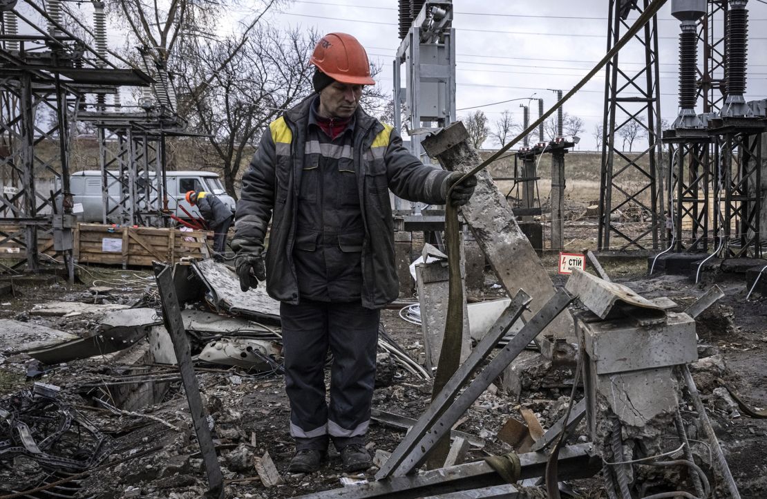 Ukraine Faces ‘Difficult’ Winter as Key Power Facilities Remain Unprotected